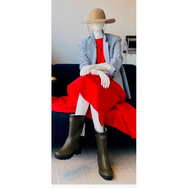 Refined Grace Sitting Female Mannequin Egg head Cross legs Matte White -SFW79E-WT