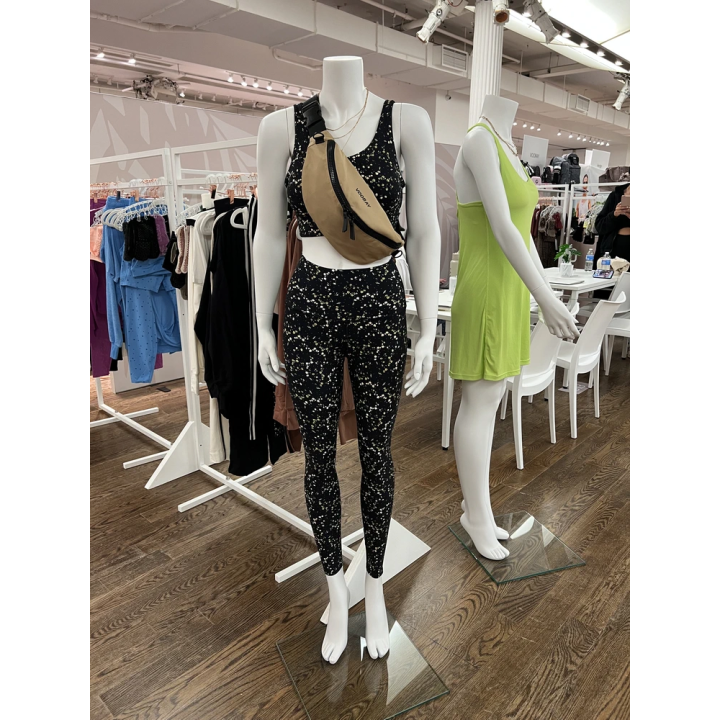 STW111-WT -Matte White Headless Full Body Female Mannequin